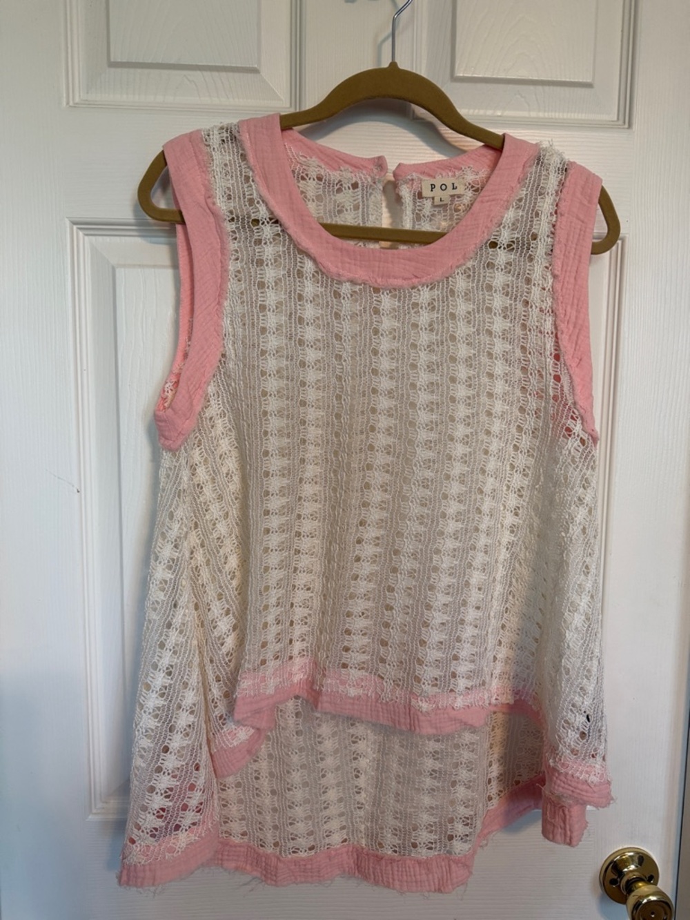 POL Lace Overlay Sleeveless Top in Pink and White ⭐️NWOT⭐️